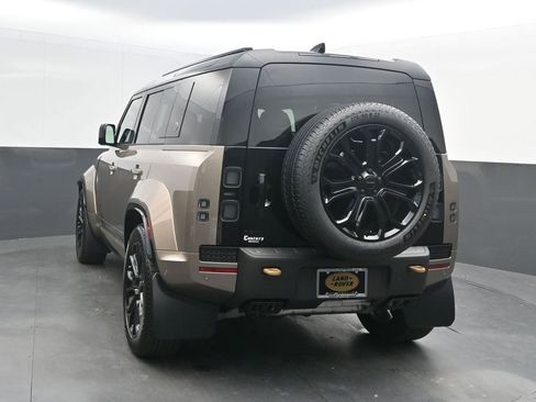 New 2026 Land Rover Defender 110 OCTA AWD/4WD image 6