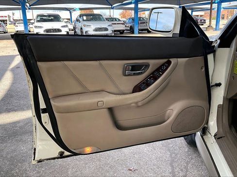 Used 2002 Subaru Outback H6 L.L. Bean Edition image 21