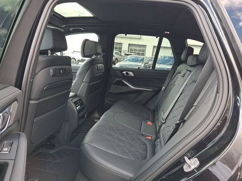 Used 2024 BMW X5 xDrive40i w/ Executive Package AWD/4WD image 10