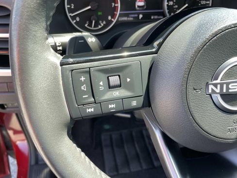 Used 2023 Nissan Rogue SL w/ SL Premium Package FWD image 24