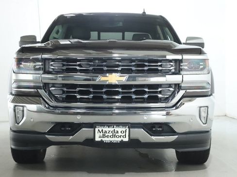 Used 2016 Chevrolet Silverado 1500 LTZ w/ LTZ Plus Package AWD/4WD image 5