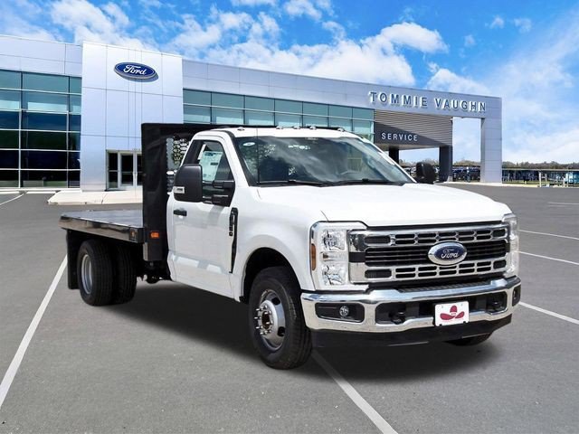 New 2025 Ford F350 XL w/ XL Chrome Package RWD image 6
