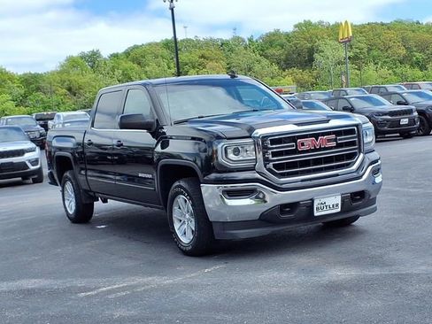 Used 2017 GMC Sierra 1500 SLE AWD/4WD image 2