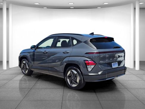 Certified 2024 Hyundai Kona SEL FWD image 4