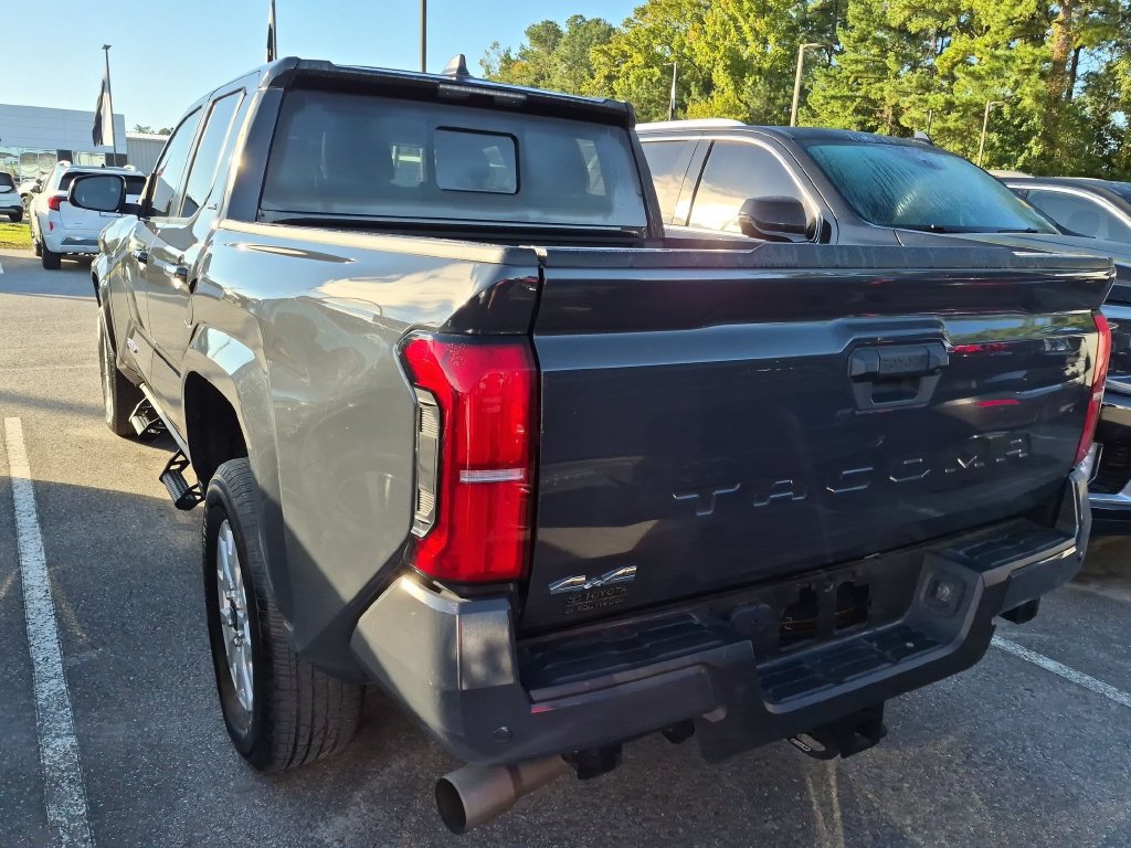 Used 2024 Toyota Tacoma SR5 AWD/4WD image 6
