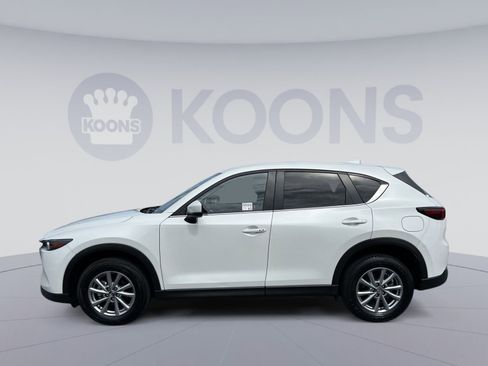 Used 2023 MAZDA CX-5 AWD 2.5 S w/ Preferred Package image 2