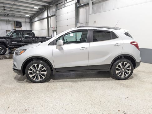 Used 2022 Buick Encore Preferred w/ Safety Package image 6