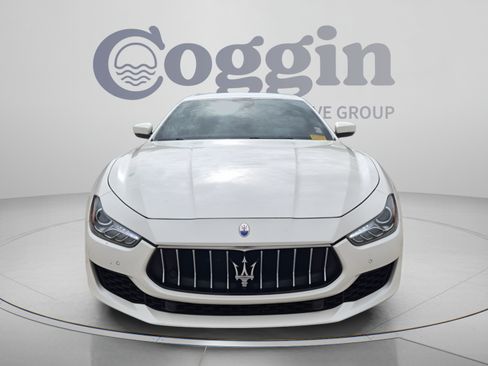 Used 2018 Maserati Ghibli RWD image 9