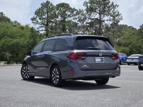 New 2026 Honda Odyssey EX-L image 17
