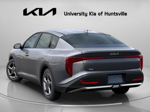 Used 2025 Kia K4 FWD image 10
