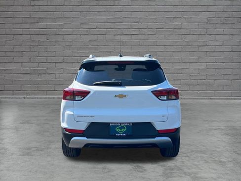 Certified 2023 Chevrolet TrailBlazer LT FWD image 3