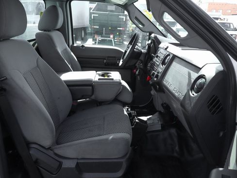 Used 2013 Ford F550 2WD Regular Cab Super Duty w/ Payload Upgrade Pkg image 42