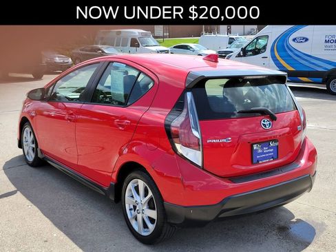 Used 2017 Toyota Prius C Four FWD image 3
