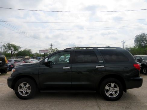Used 2008 Toyota Sequoia Limited image 8