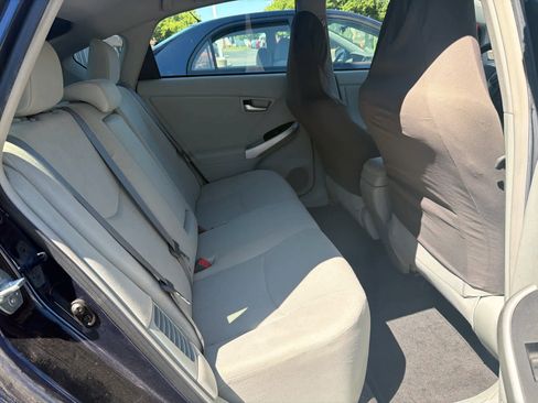 Used 2013 Toyota Prius Two FWD image 8