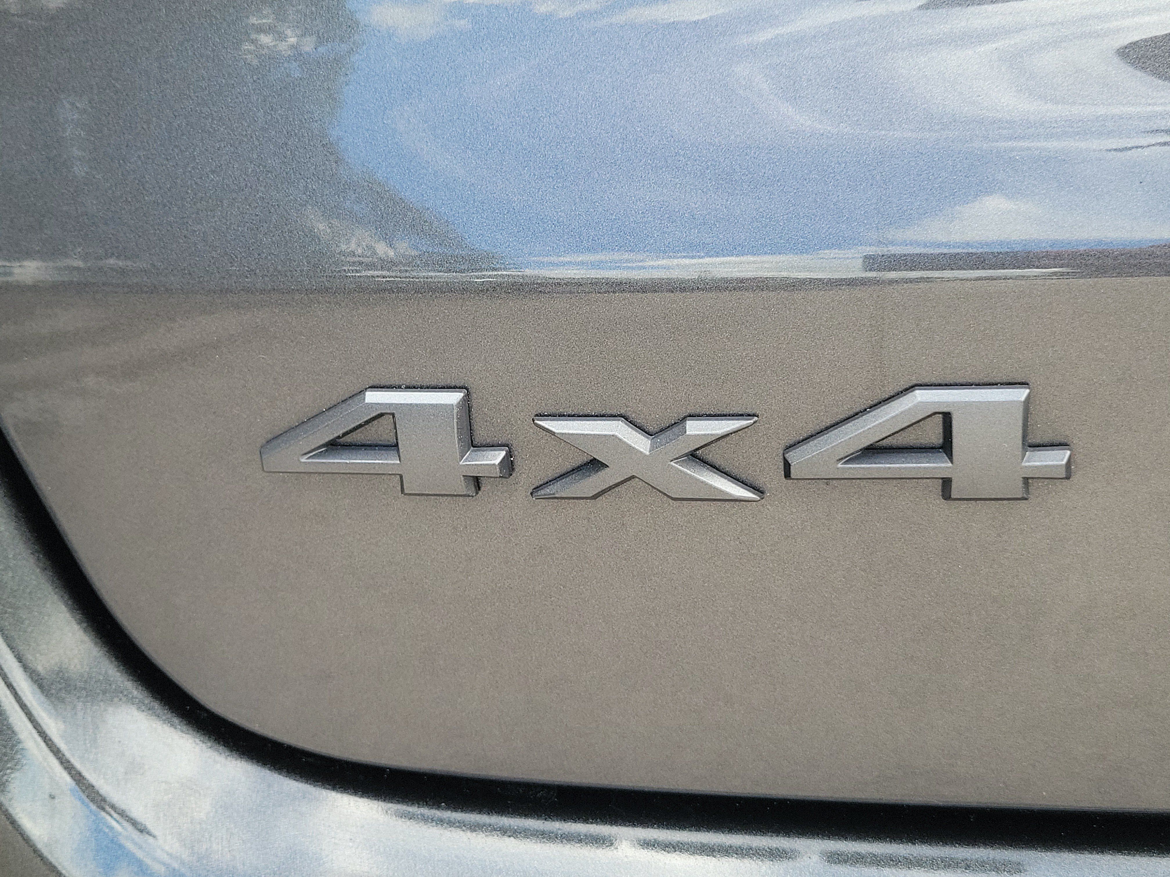 Used 2023 Jeep Compass Trailhawk AWD/4WD image 31