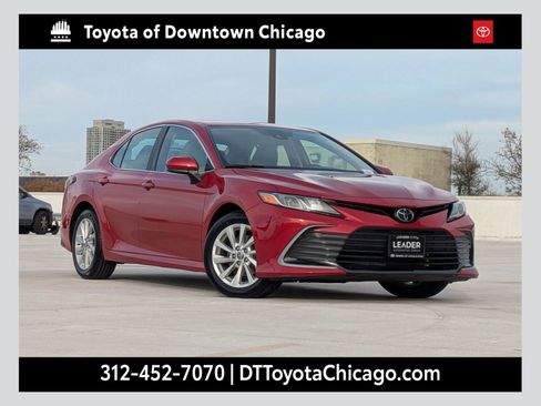 Used 2023 Toyota Camry LE image 1
