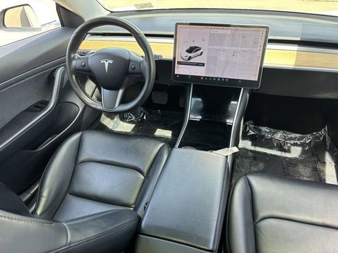 Used 2020 Tesla Model 3 RWD image 12