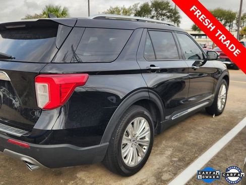 Used 2023 Ford Explorer Limited w/ Limited Technology Package image 5