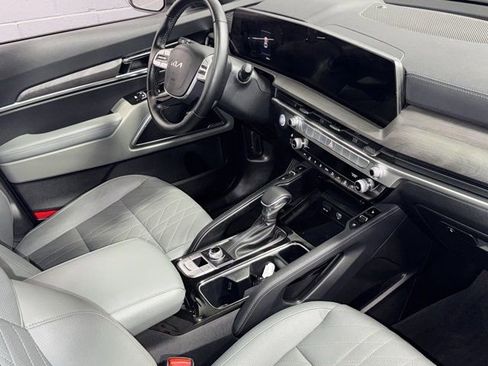 Used 2023 Kia Telluride EX X-Line image 11