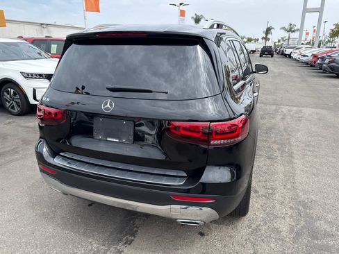 Used 2021 Mercedes-Benz GLB 250 image 16