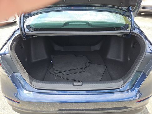 Certified 2025 Honda Accord SE image 32