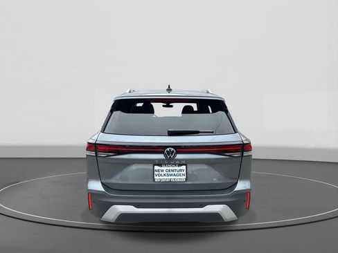 Certified 2026 Volkswagen Tiguan S FWD image 4