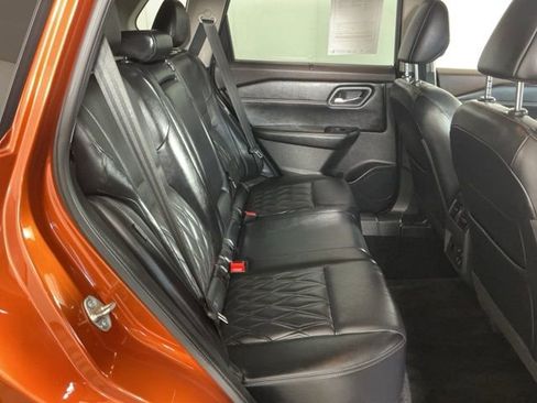 Used 2023 Nissan Rogue Platinum w/ Platinum Premium Package image 6