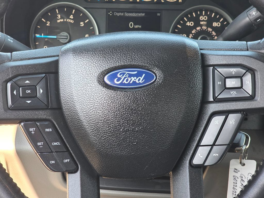 Used 2017 Ford F150 XLT w/ Equipment Group 302A Luxury AWD/4WD image 18