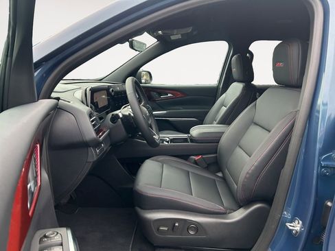 New 2026 Chevrolet Traverse Z71 w/ Driver Confidence Package image 15