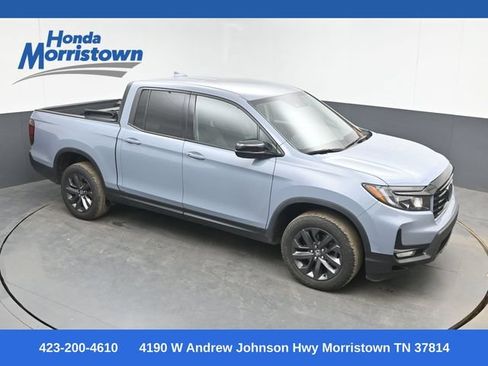 Used 2023 Honda Ridgeline Sport image 1