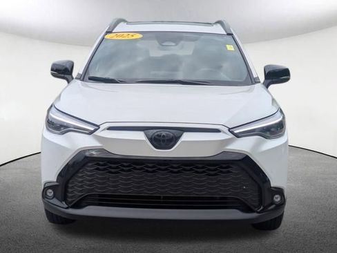 Used 2025 Toyota Corolla Cross AWD Hybrid w/ Convenience Package image 14