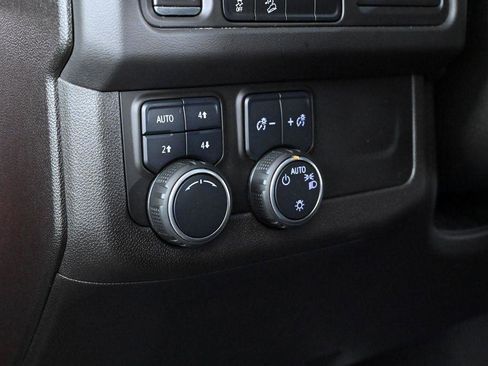 Used 2021 Chevrolet Tahoe Z71 w/ Luxury Package image 27