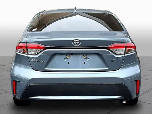 Used 2020 Toyota Corolla LE FWD image 5