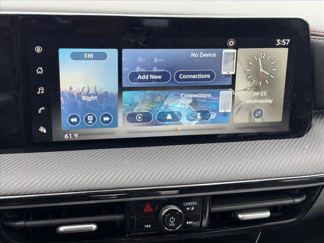 Used 2025 Nissan Kicks SR FWD image 22