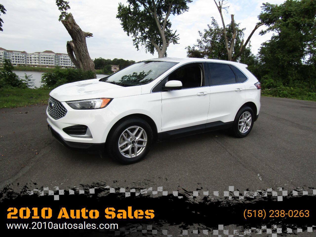 Used 2024 Ford Edge SEL AWD/4WD image 1