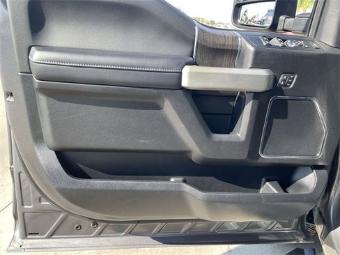 Used 2021 Ford F250 Lariat w/ Lariat Value Package image 21