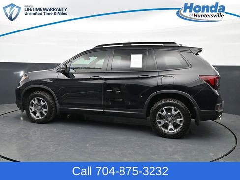 Used 2023 Honda Passport TrailSport image 5