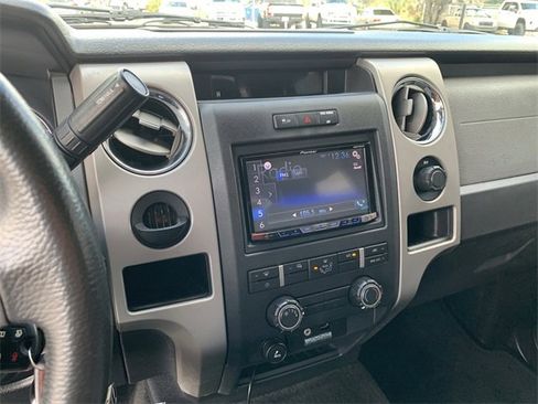 Used 2011 Ford F150 XLT w/ XLT Convenience Pkg image 23