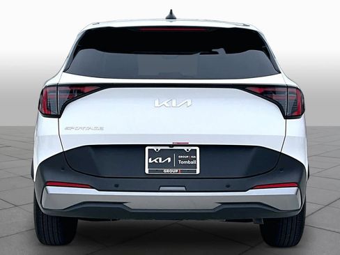 Certified 2026 Kia Sportage LX FWD image 5