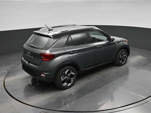 New 2026 Hyundai Venue SEL FWD image 28