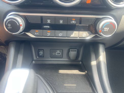 Used 2024 Nissan Sentra S FWD image 7