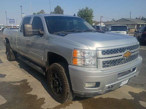Used 2012 Chevrolet Silverado 3500 LTZ w/ LTZ Plus Package AWD/4WD image 4