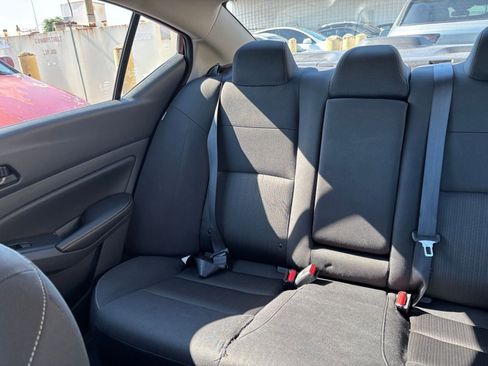 Used 2025 Nissan Altima 2.5 SV FWD image 39