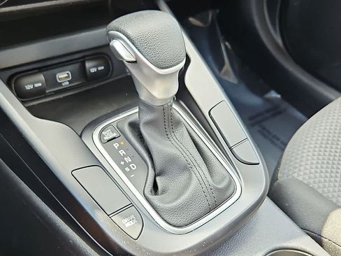 Used 2022 Kia Soul LX w/ Technology Package FWD image 14