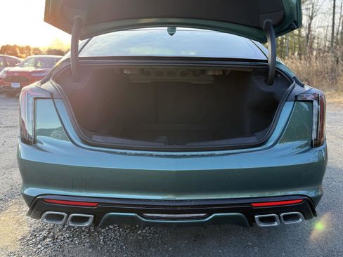 New 2026 Cadillac CT5 V image 10