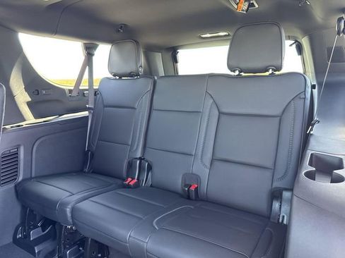 New 2026 GMC Yukon XL Denali w/ Denali Reserve Package AWD/4WD image 25