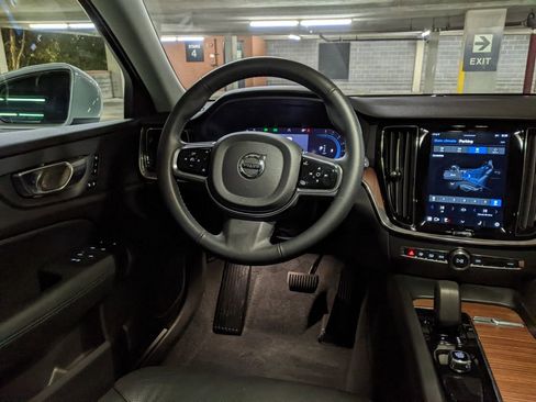 Certified 2024 Volvo V60 B5 Cross Country Plus image 14