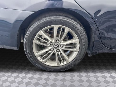 Used 2016 Toyota Camry SE image 36