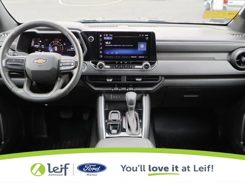 Used 2024 Chevrolet Colorado W/T w/ Technology Package image 21